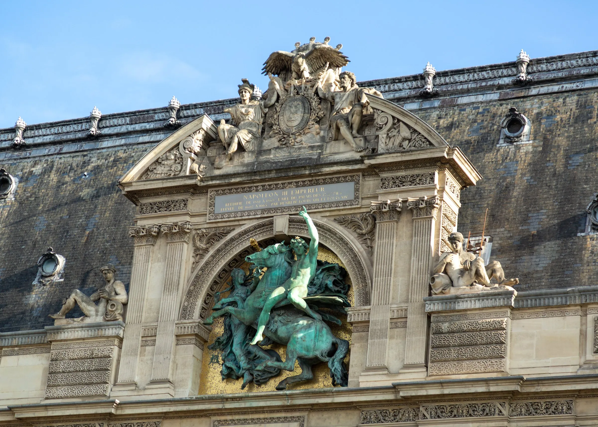 Sculpture over a Louvre gateway