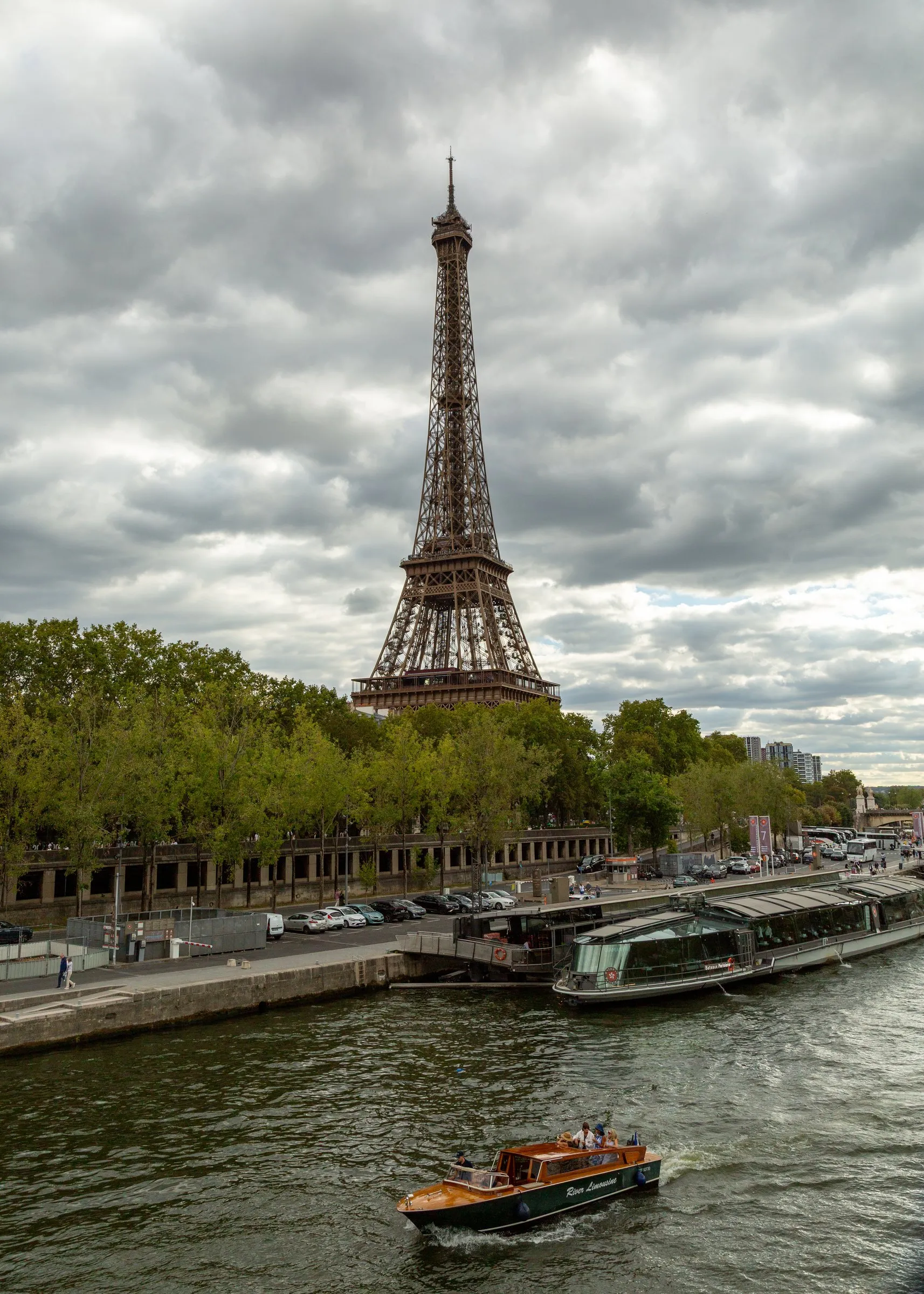 The tower over the Seine and a passing boat
