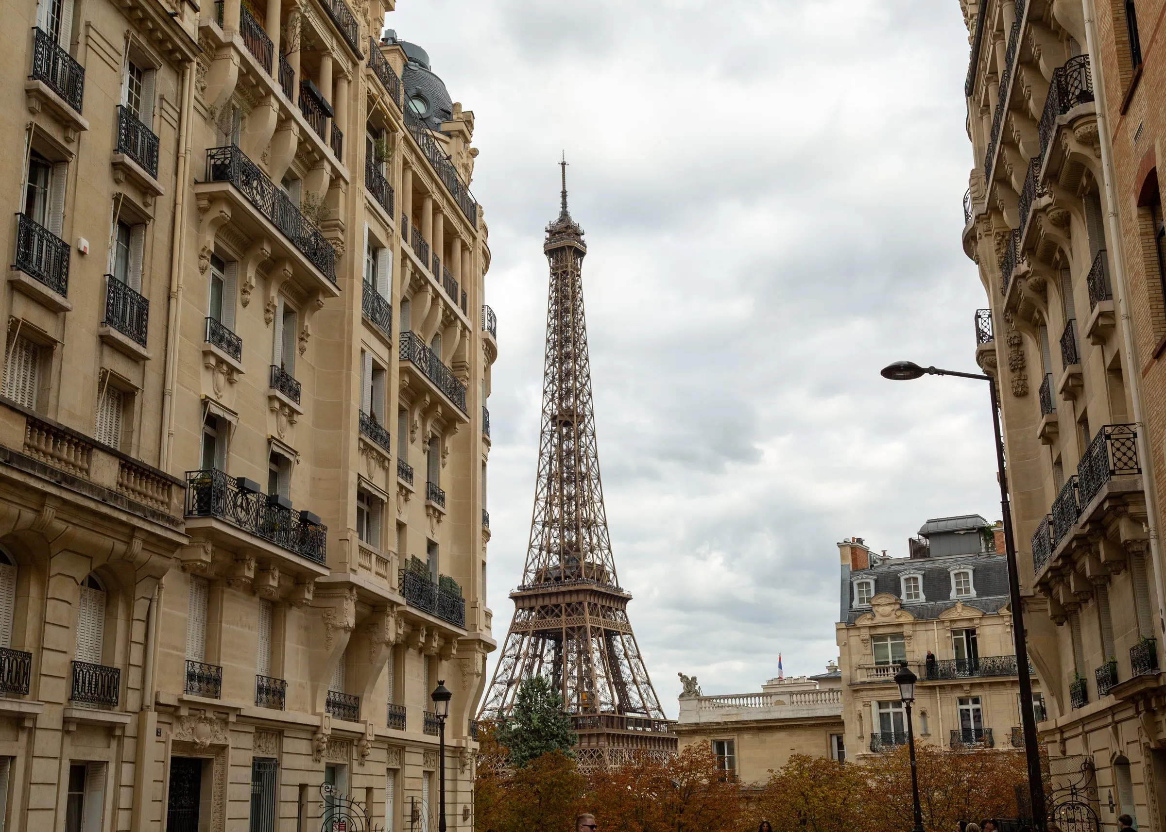 A 16th-arrondissement street view of the tower