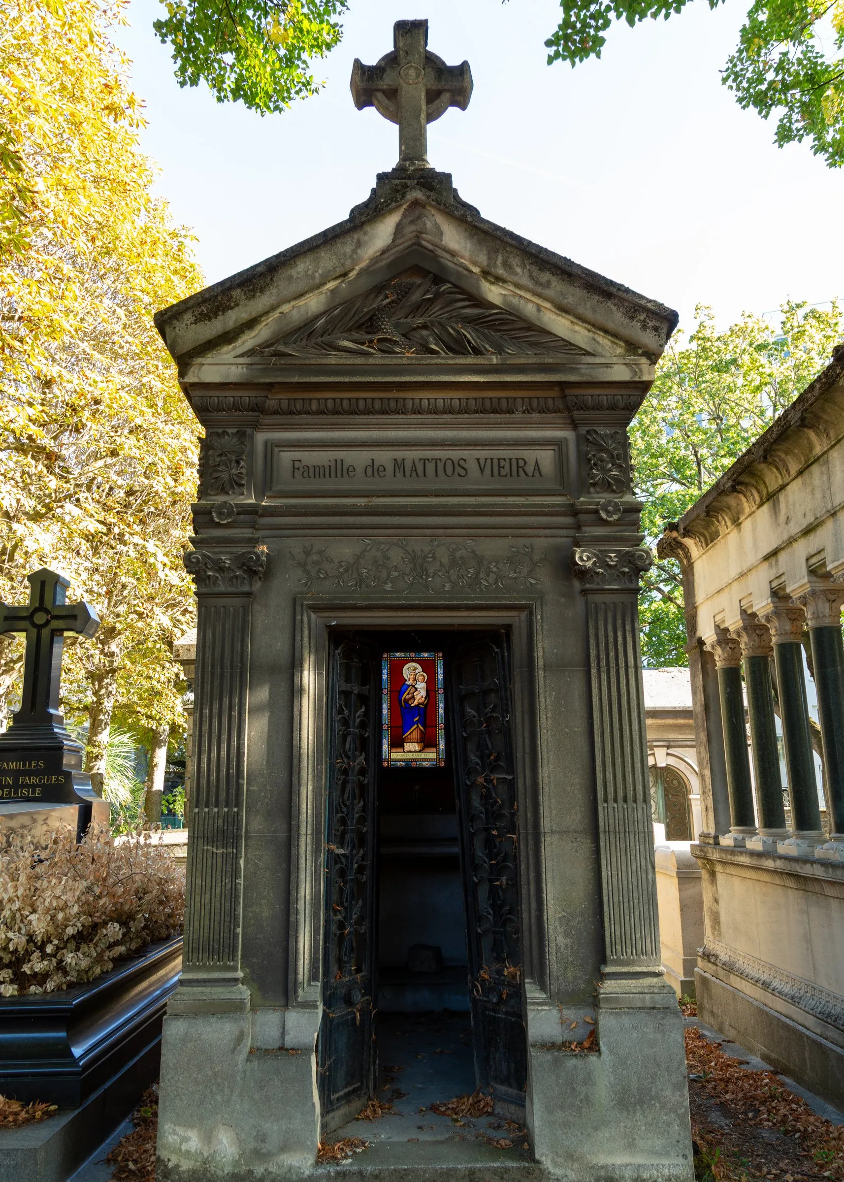 A family chapel at Père-Lachaise