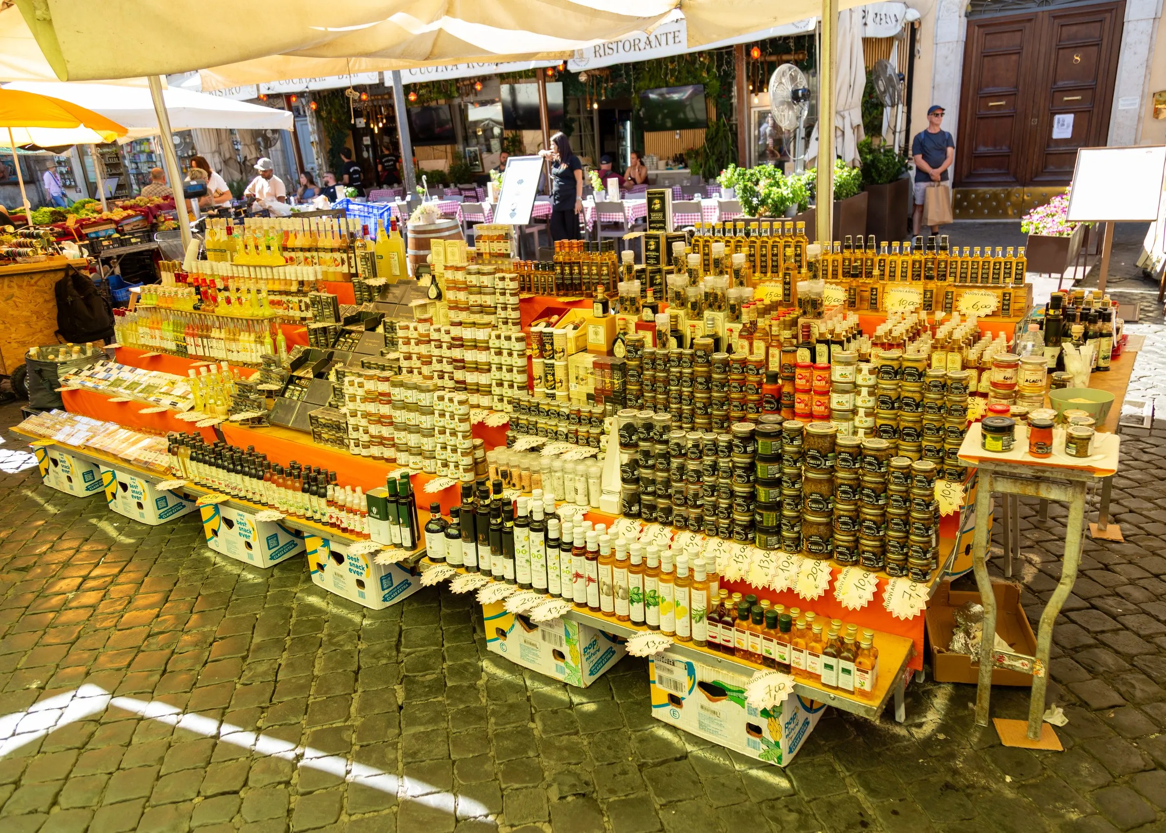 Spice and oil stalls at the Campo de' Fiori market