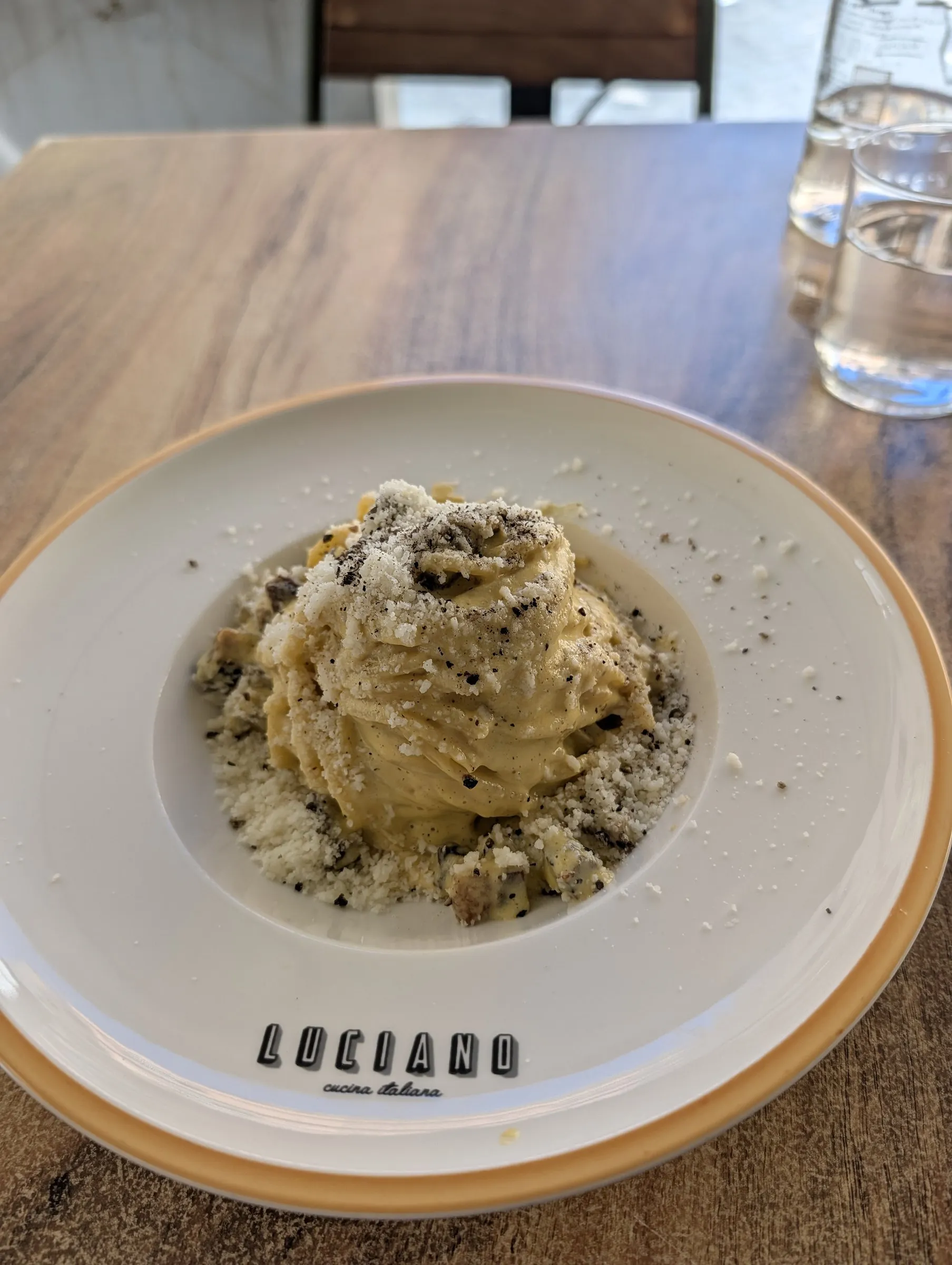 Lunch: cacio e pepe at Luciano