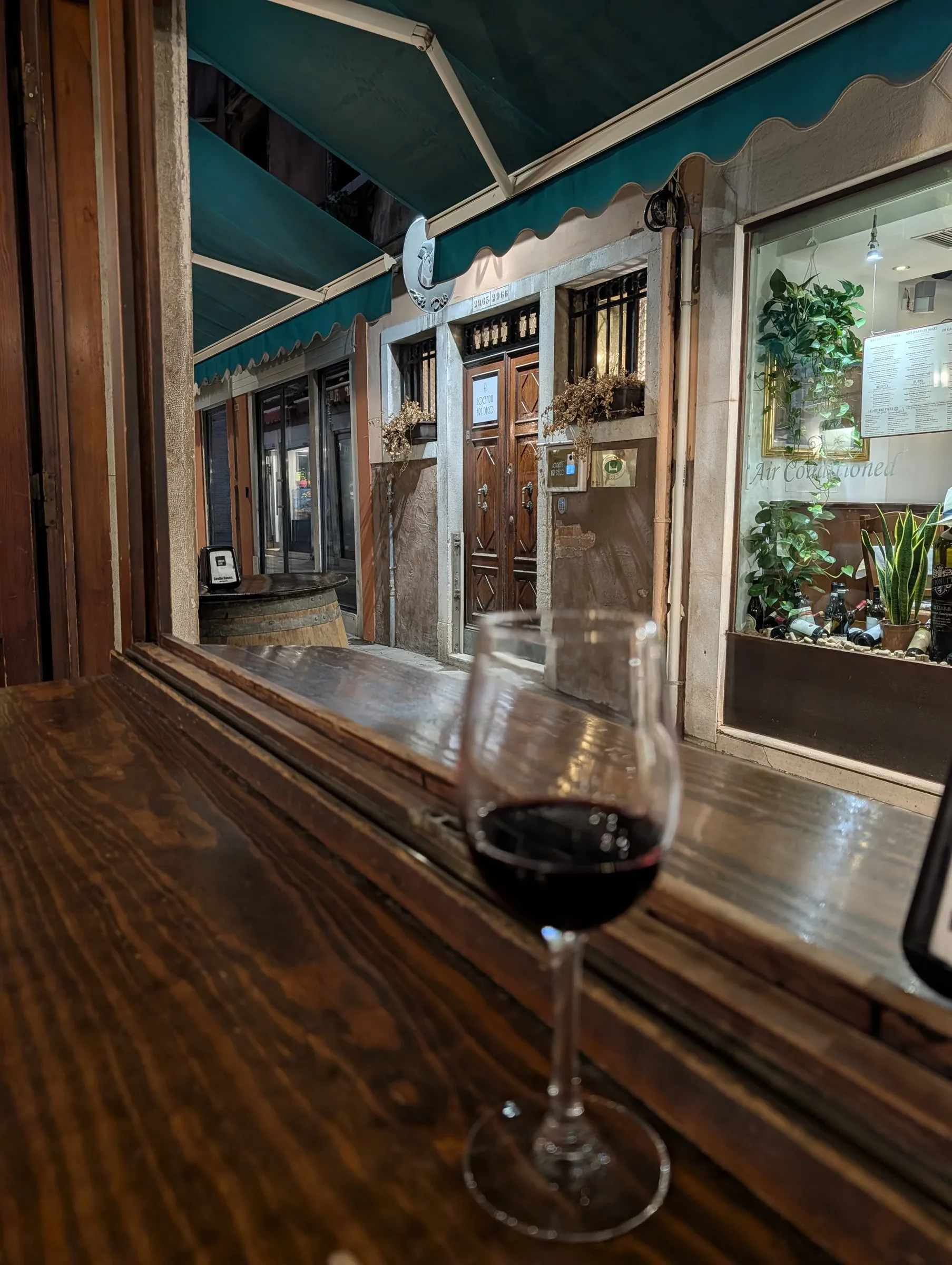 Evening wine at Bacaro e Trattoria da Fiore, next to the hotel