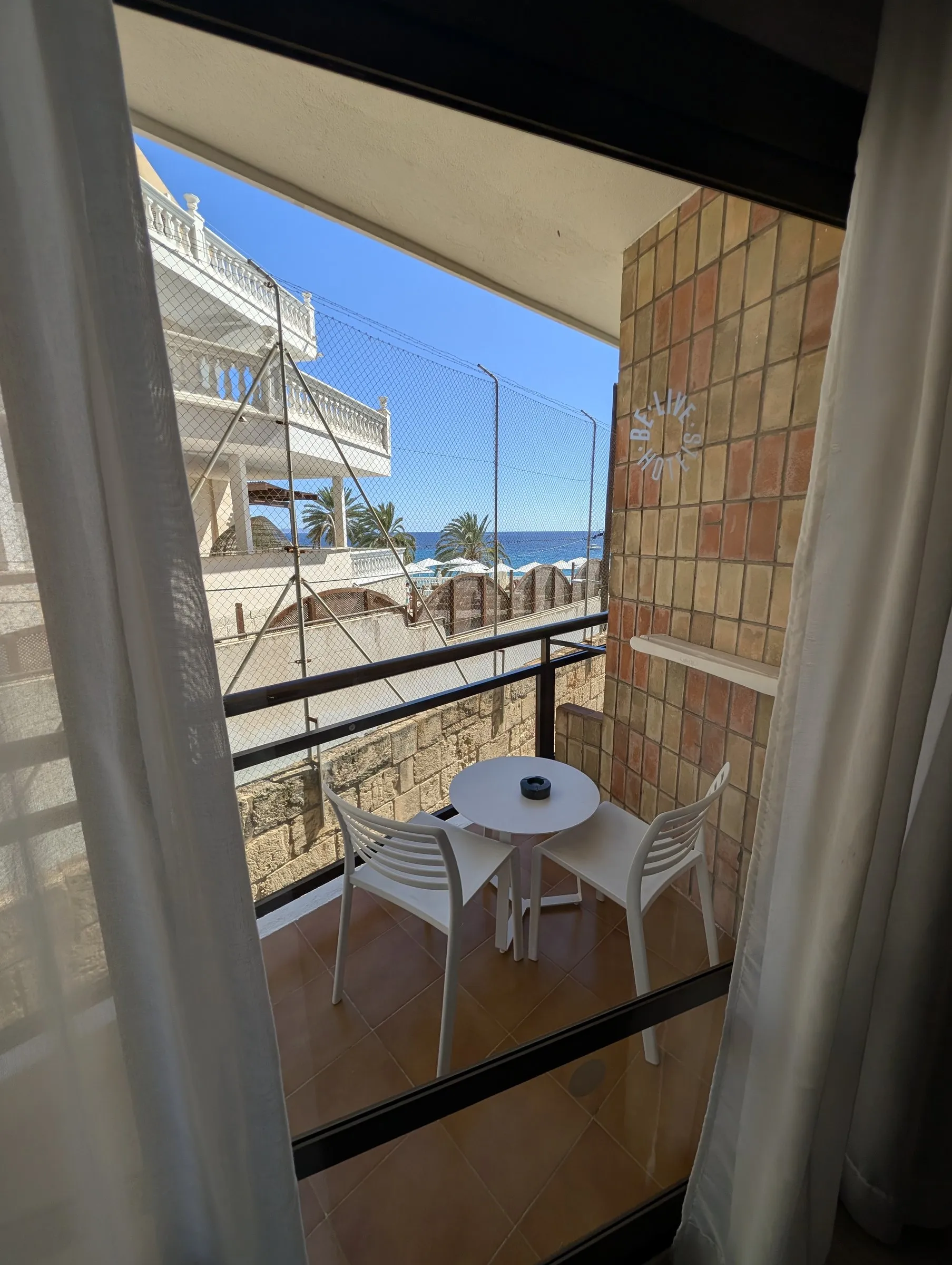 Balcony toward the sea