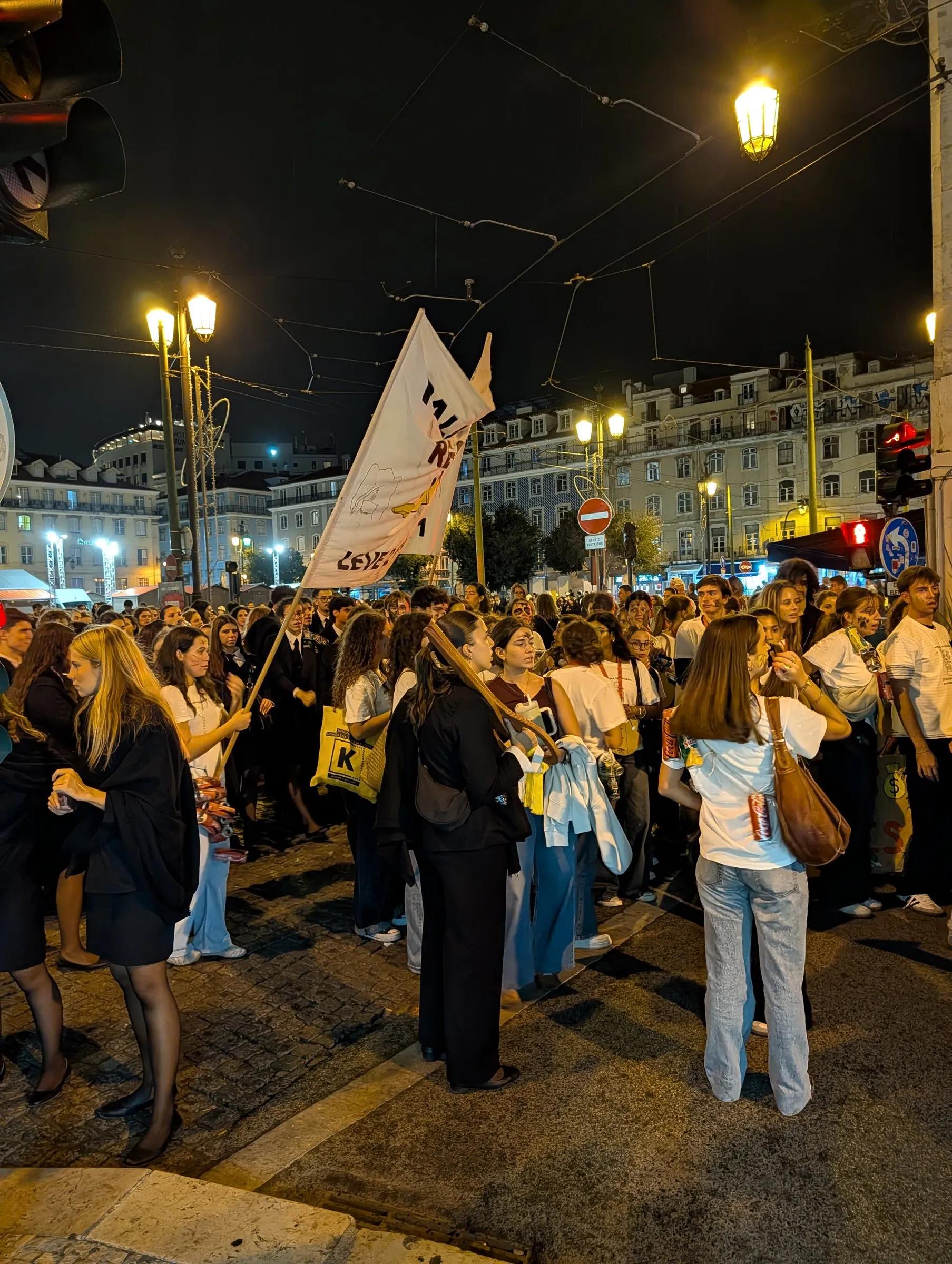 The student parade in the square